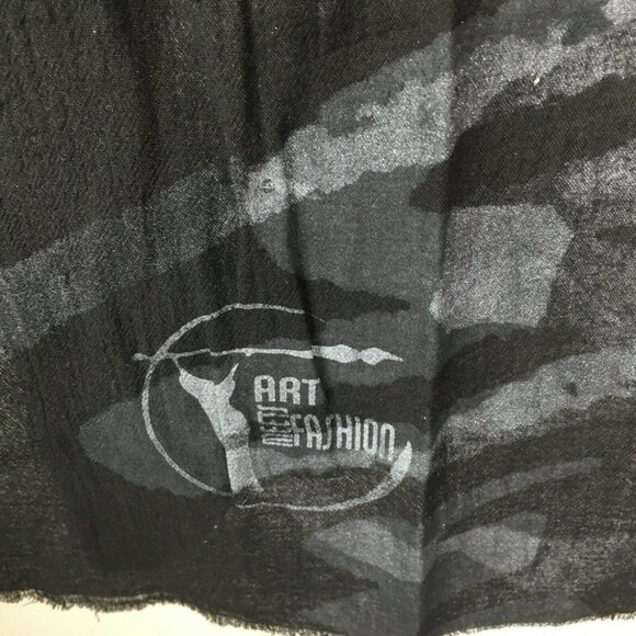 Scarf Art meet Fashion Black Printed - Picture 3 of 4